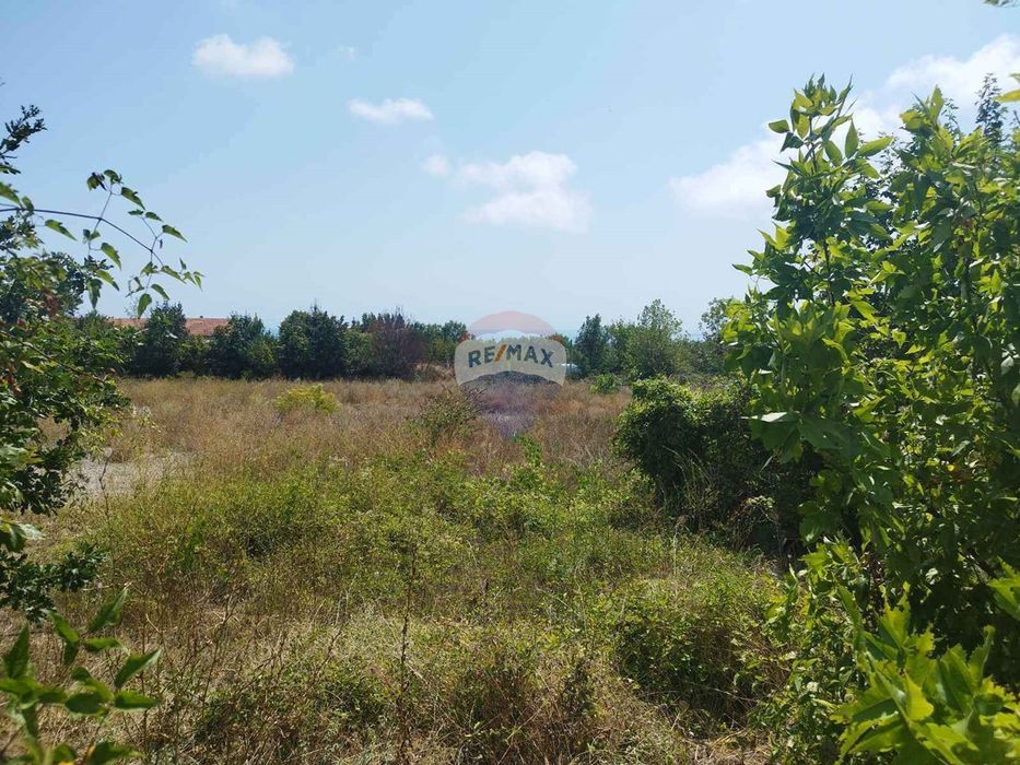 Продава се Парцел в Варна, Виница - 1500 кв.м за 267 €/кв.м - Снимка #2