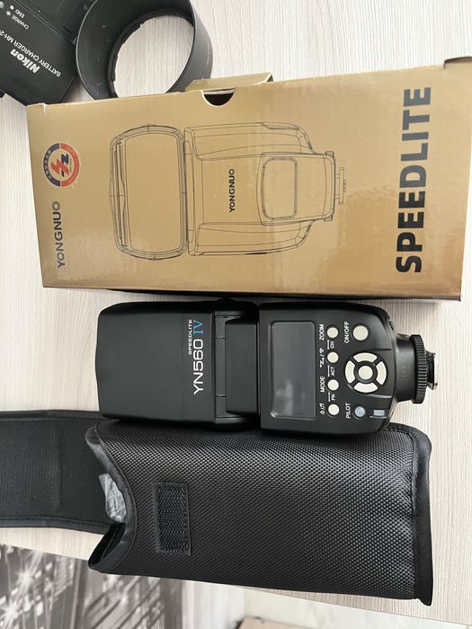 Продам вспышку для фотоаппарата