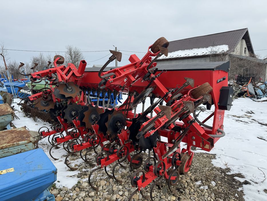 Piese Prasitoare / Cultivator SIPTEC 7 sau 9 sectii cu rabatare hidraulica