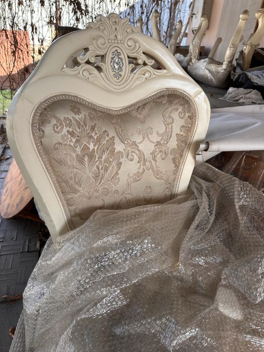 Б/у стулья хорошего качества