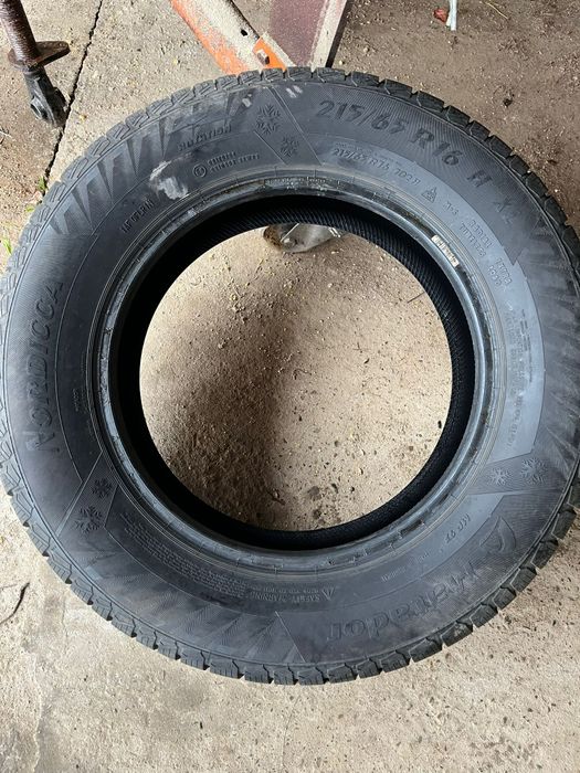 Anvelope/Cauciucuri de iarna Matador 215/65/16