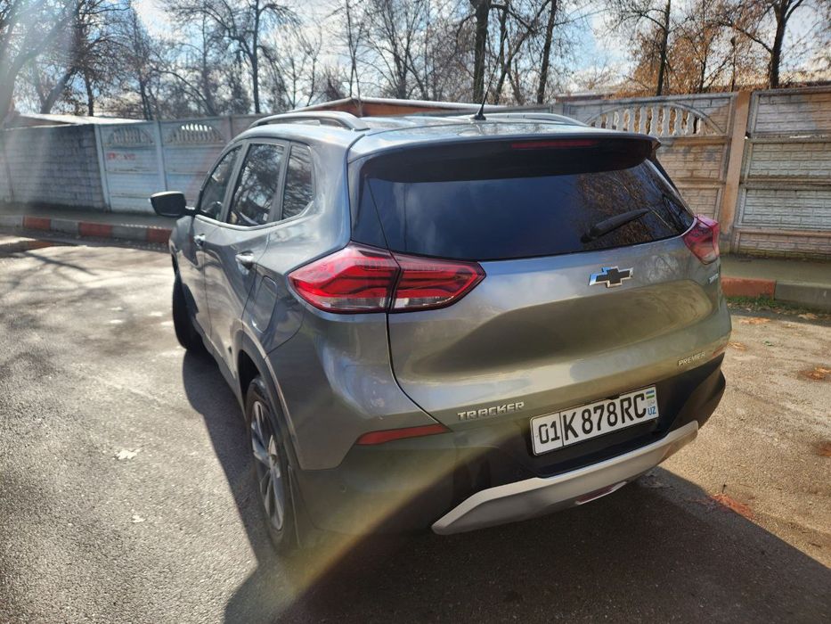 Tracker 2 primer plus