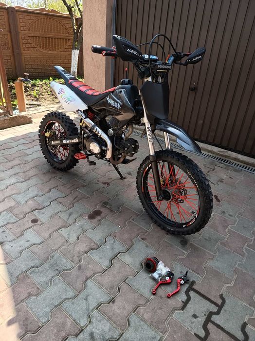 Vând cross Kxd pro Germany