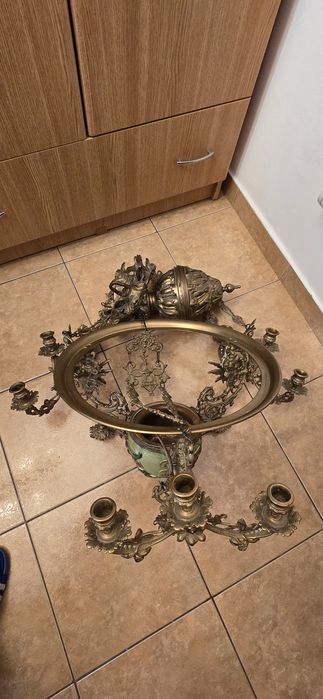 Candelabru policandru  lustra