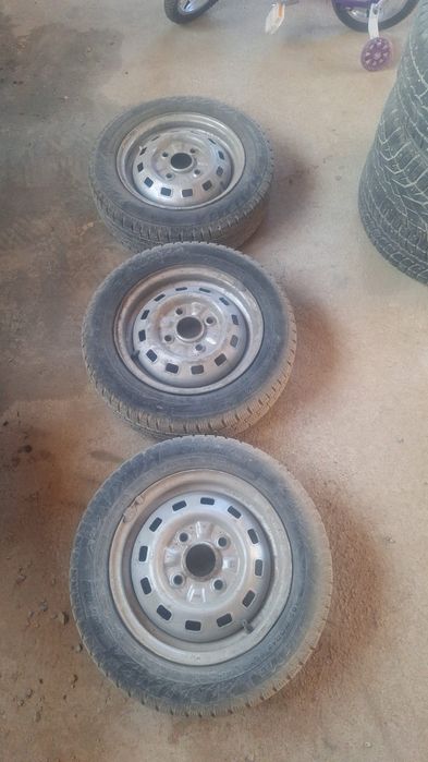 Матизге қысқы балон дискасімен бірге