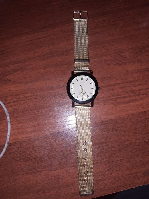 часы ROLEX 6.тыс за 5.тыс можно