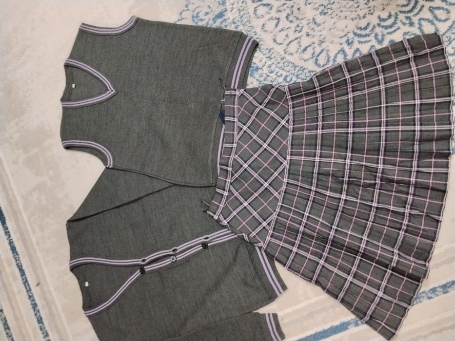 Школьная форма б/у в хорошем состояний