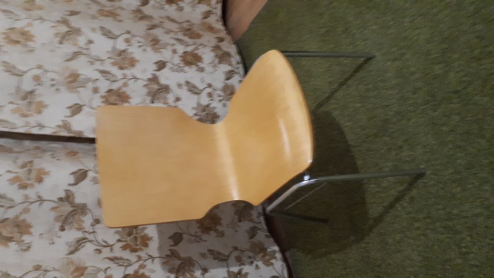 Продается стулья