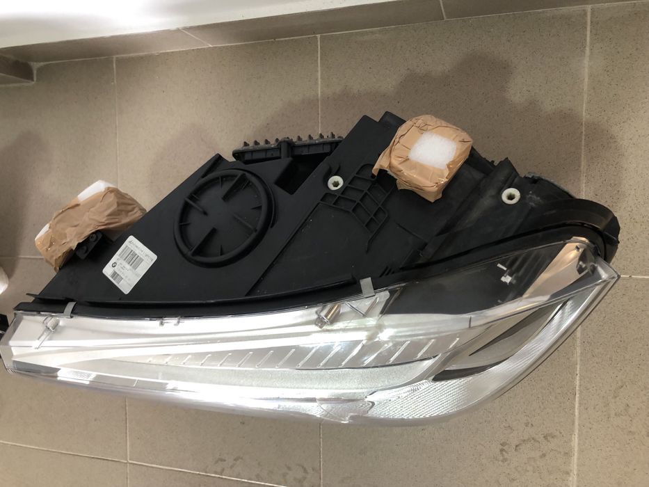 Far stanga/dreapta bmw x5 F15, x6 f16 Full led adaptiv