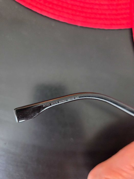 ЧИСТО НОВИ Слънчеви очила BOSS 1831/S – Оригинални