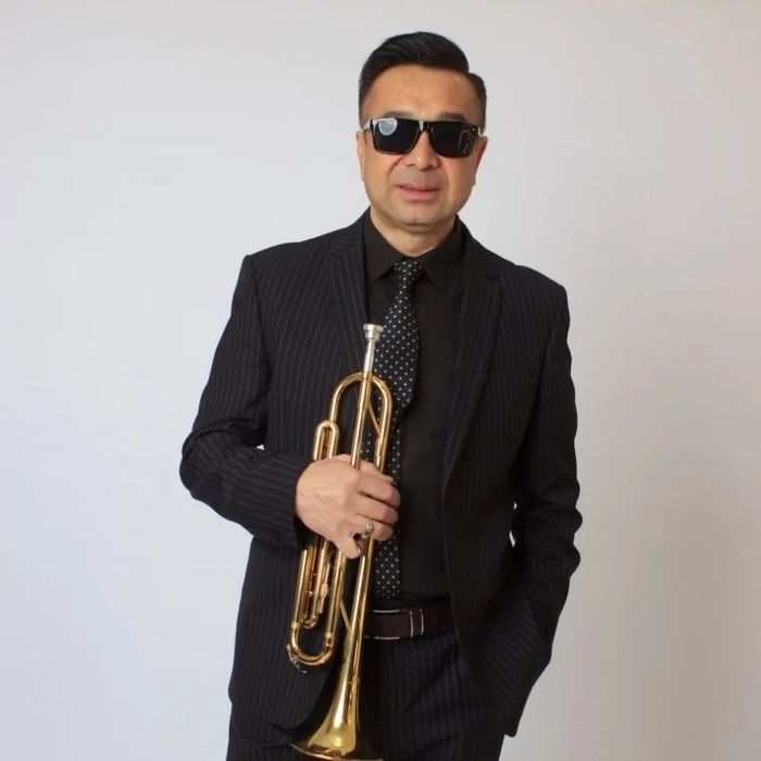 Саксофонист и Трубач на ваши праздники,Новый год и т.д
