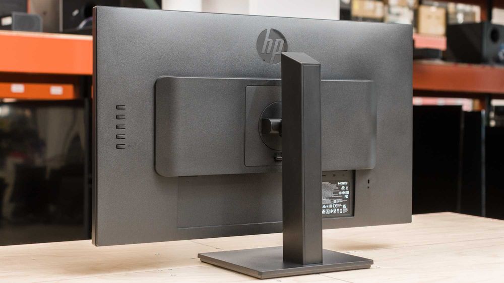 HP X27q 27" QHD гейминг монитор - IPS, QHD, 400 nits, 165Hz, 1ms