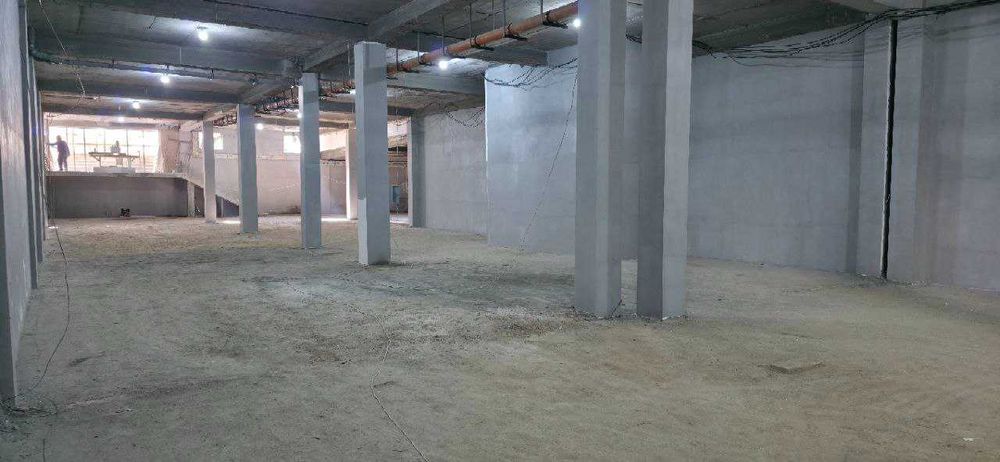 Продажа цокольного помещения  700 м² под ваш проект! Потолки 5м.