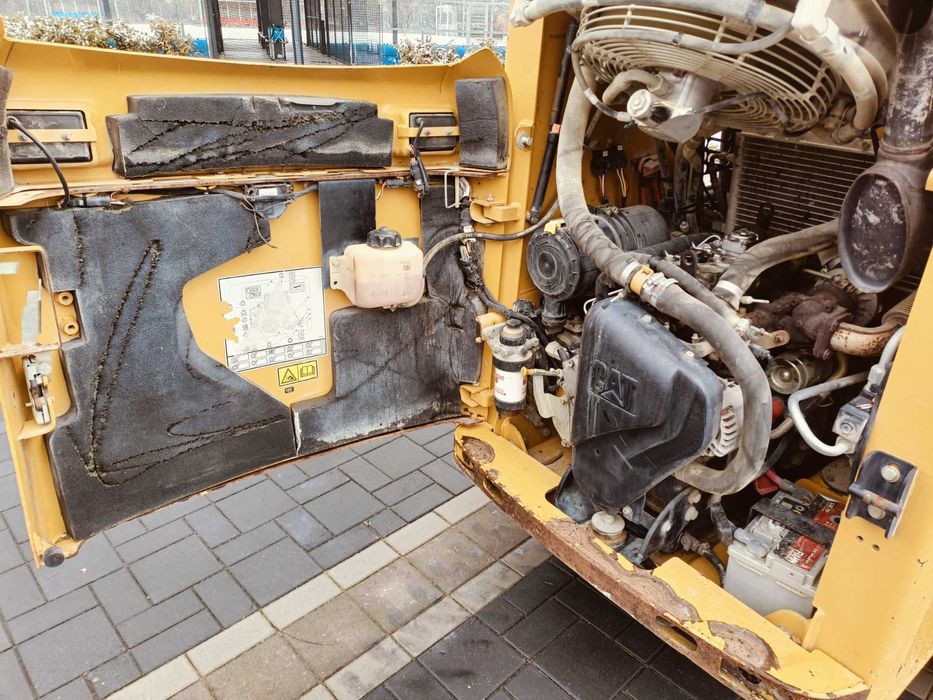 Caterpillar226B3 2012 Miniîncarcător Cat Cabină Inchisă Pret 21499E