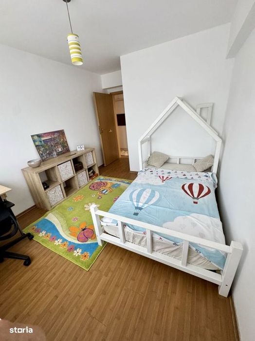 Apartament - 3 camere - Centrala proprie - AC - Militari Residence