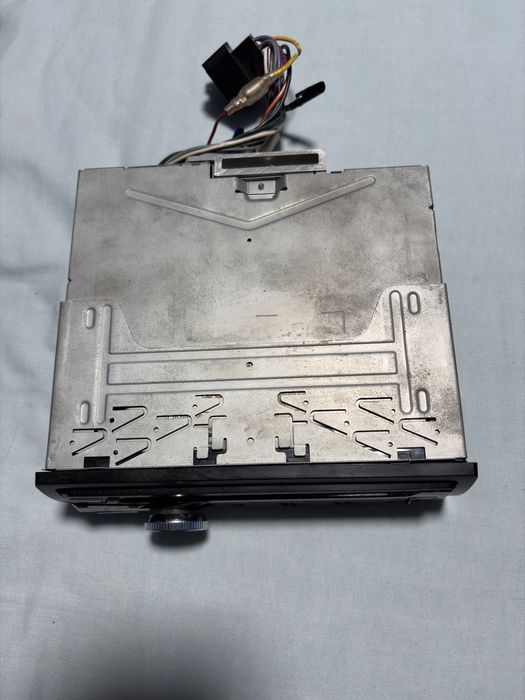 Vand Radio auto JVC + Adaptor bluetooth-aux
