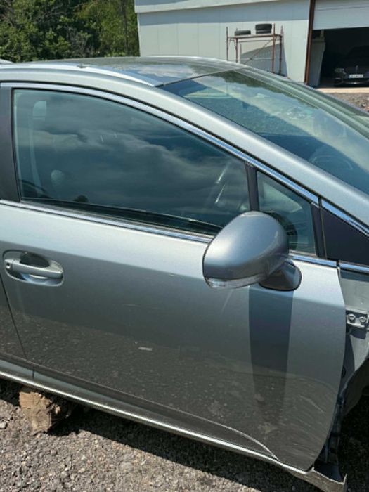 Предни и задни врати за Toyota Avensis 2009-2014г комби