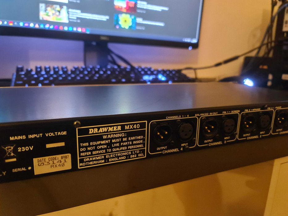 Drawmer MX40 Punch Noise Gate Compresor Procesor Sunet 4 Canale