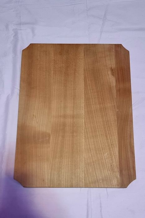 Tocator din lemn masiv