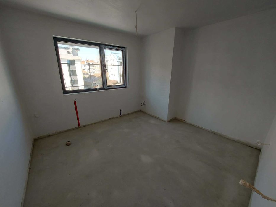 Продава се Тристаен апартамент в Търговище, Вароша - 90 кв.м за 822 €/кв.м - Снимка #9