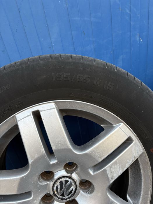 Set Jante Aliaj R15 Originale VW Golf 4 / Bora 5x100 cu Anvelope Michelin 195/65/15