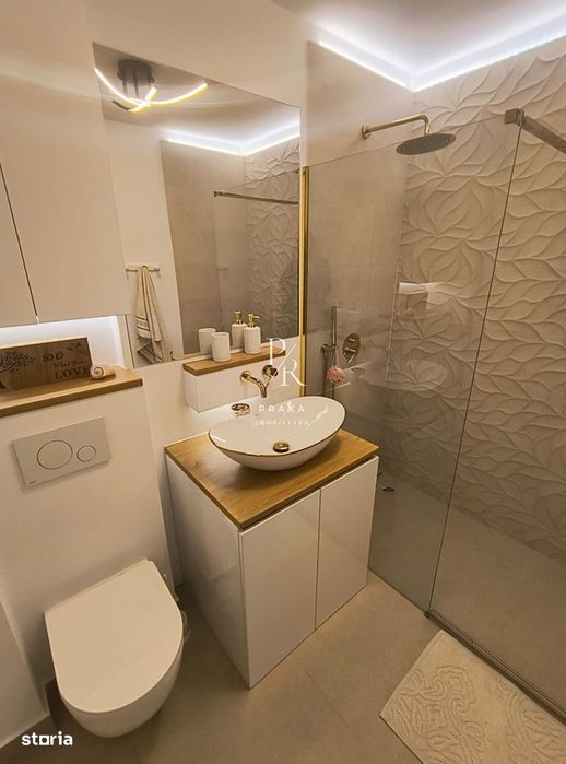Apartament de vanzare 2 camere, complet mobilat si utilat, parcare, zo