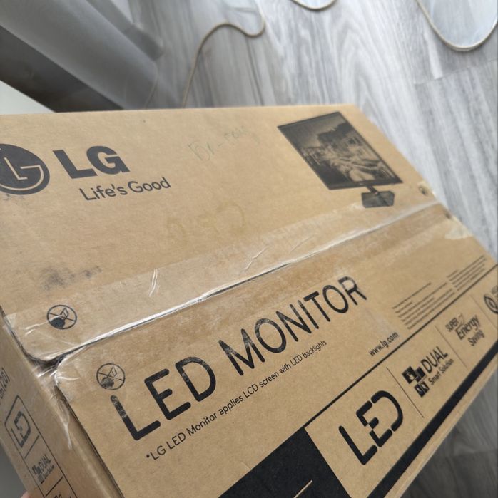 Монитор LG 20” НОВ