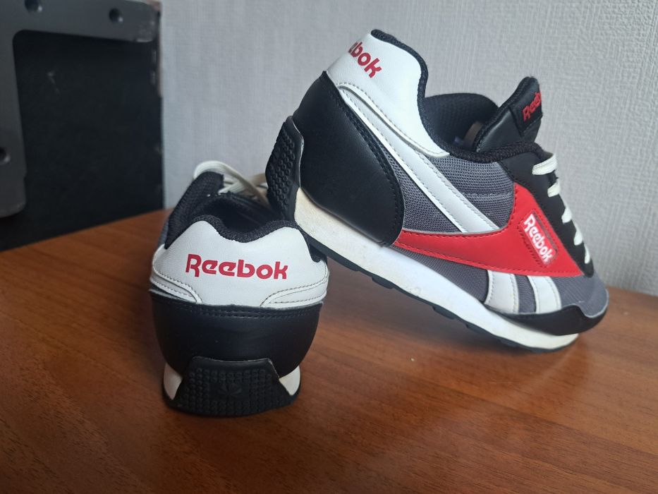 Маратонки Reebook номер 36