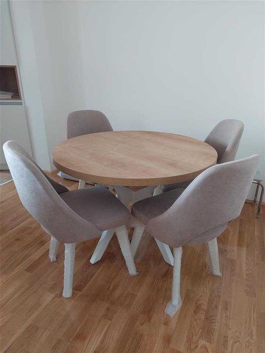 Дава се под наем Двустаен апартамент в Бургас, Славейков - 58 кв.м за 249.9 € - Снимка #1