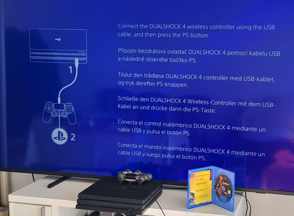 PlayStation 4 Pro-1TB(System Software-11)