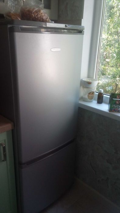 холодильник бирюса