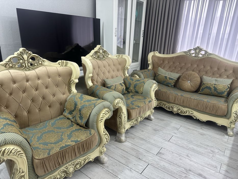 Угалок для гостинной