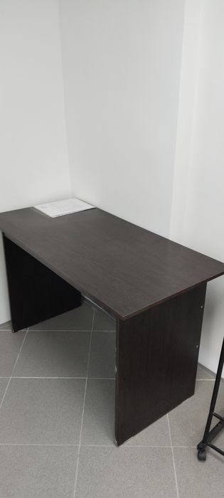 Продам мебель для офиса.