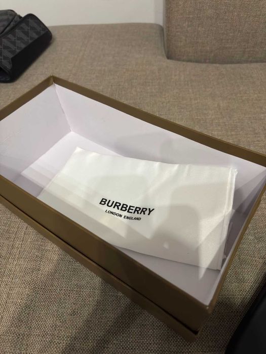 Burberry чехли (джапанки)
