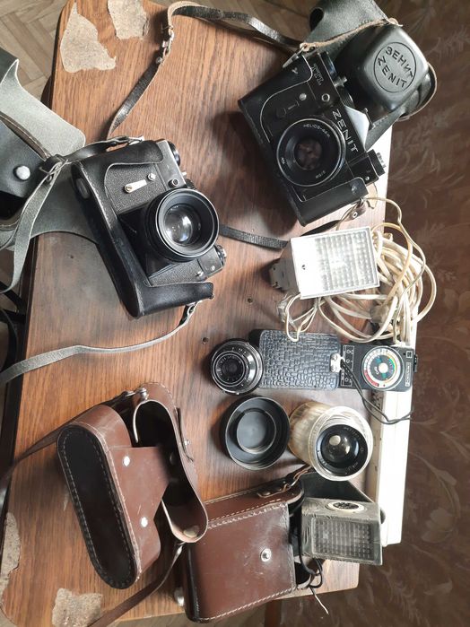 Продам фотоаппараты и объектив