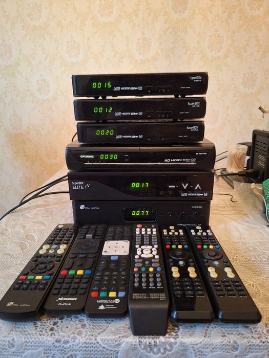 Тюнеры спутник. Superbox
