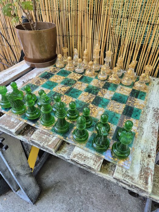 Шах - ръчно изработен 40 х 40 cm