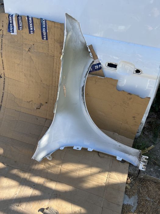 Mercedes Benz CLA 2020 ляв калник