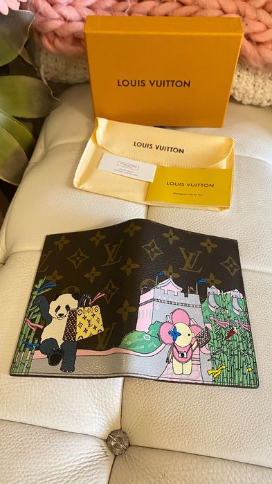 Калъф за паспорт LV* card holder Louis Vuitton