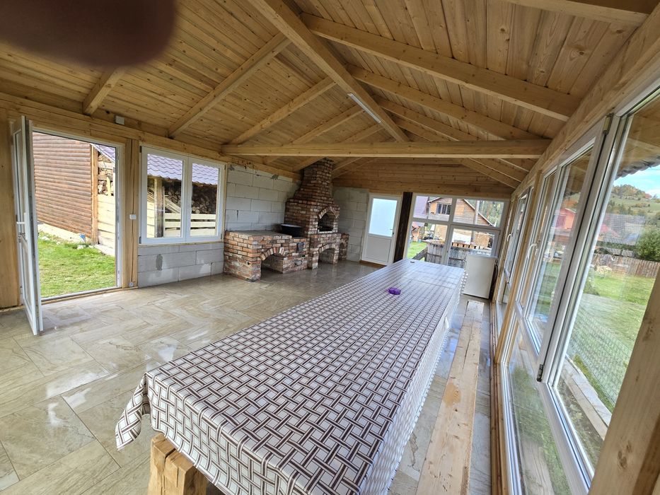 Cabana de închiriat