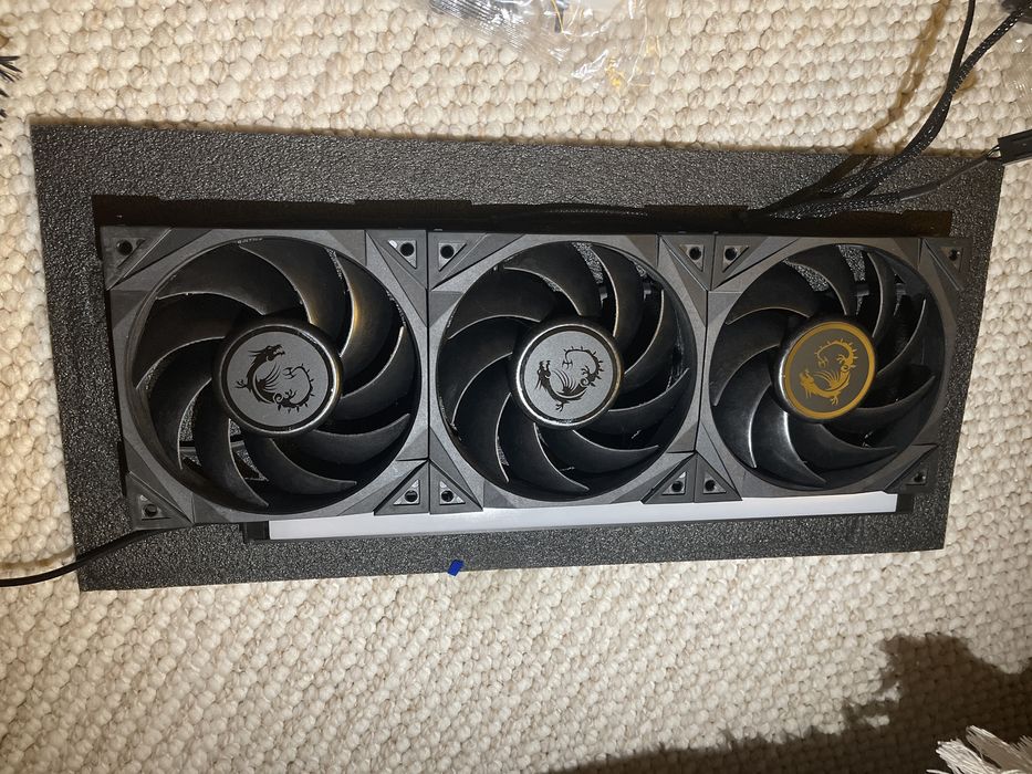 Охлаждение MSI Meg CoreLiquid S360