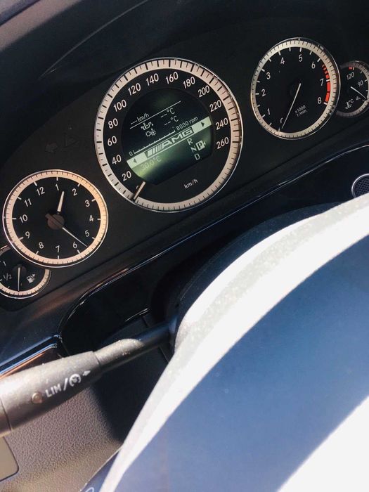 AMG Меню Активиране AMG Programming Clusters Instrument АМГ Километраж