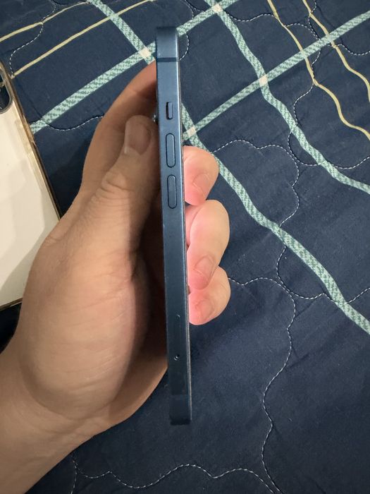 Iphone 13 256GB хороший