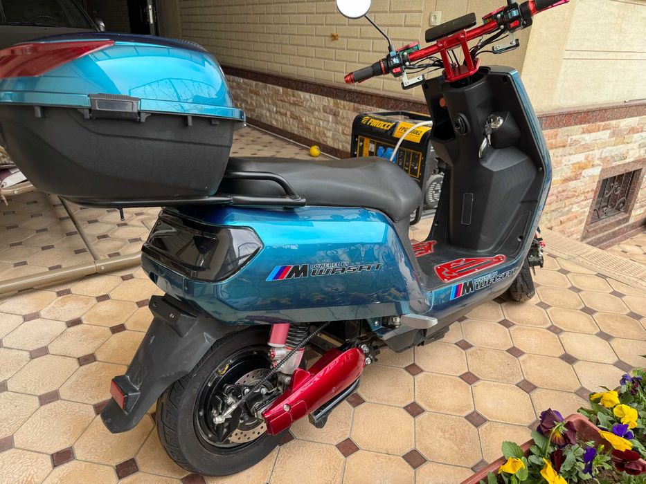 Электроскутер Wassat