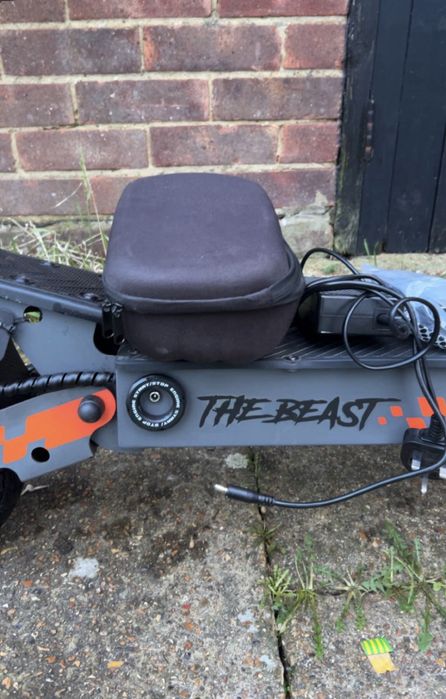 Vand kukirin G2 conditie ca nou