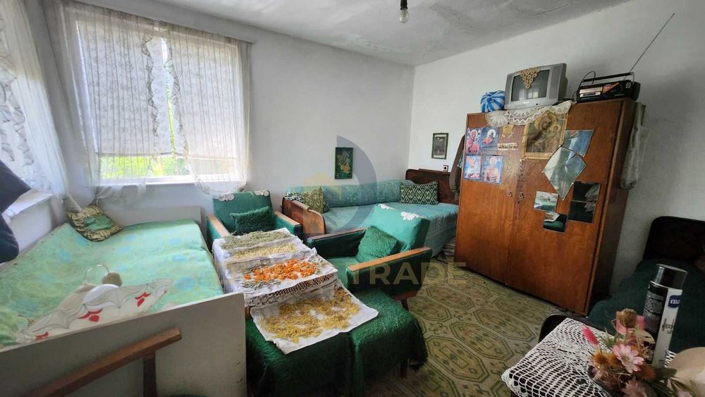 Продава се Къща в с. Орешак, Област Варна - 80 кв.м за 1000 €/кв.м - Снимка #2