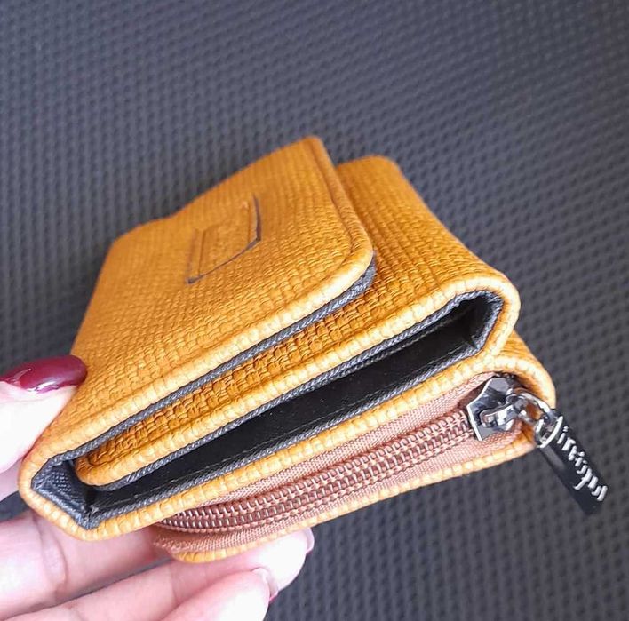 Чанта и портмоне Hüftgold Berlin (комплект) – като нови