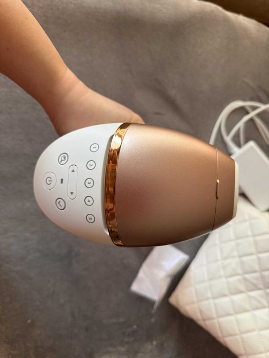 Фотоепилатор Philips Lumea IPL 9000 BRI955/00