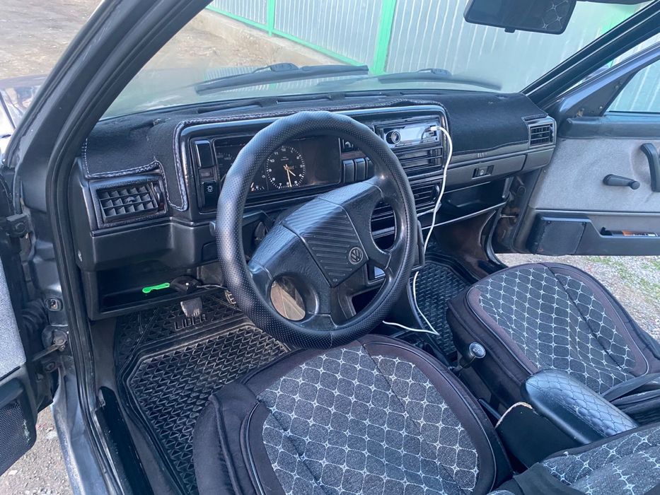 Volkswagen golf 2