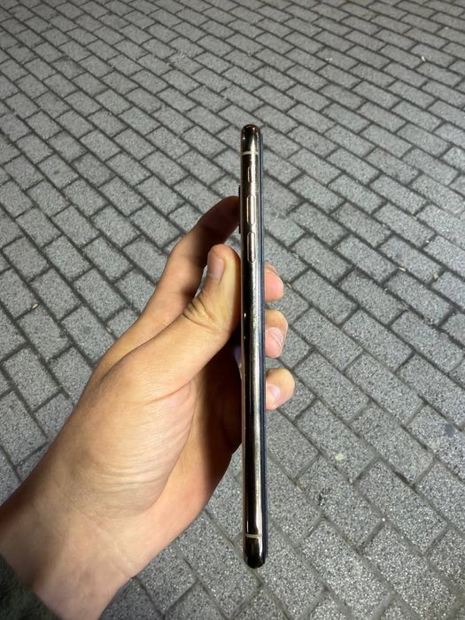 Iphone Xs max sotiladi ideal